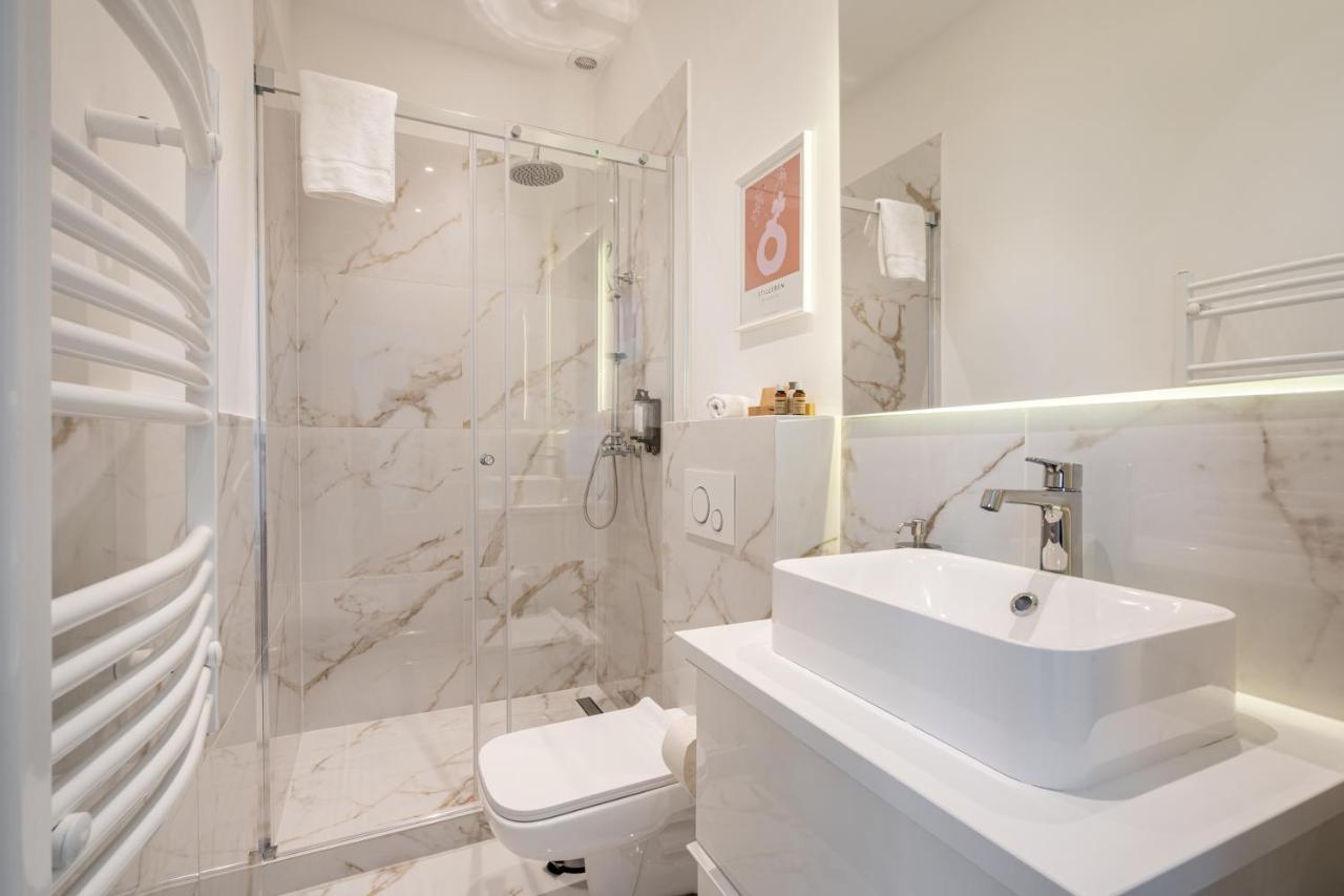 E13 - Grand Boulevard Heritage - Location By Bqa Appartamento *