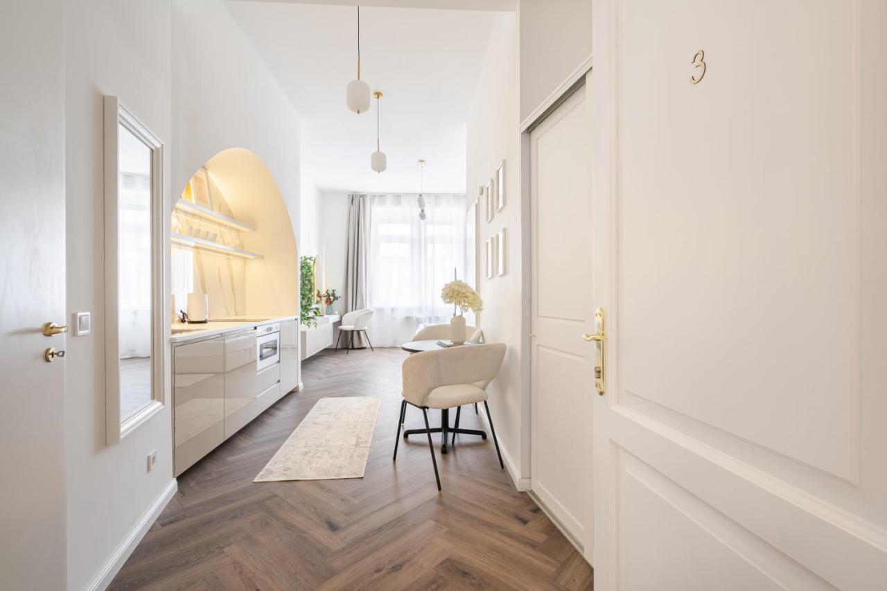 E13 - Grand Boulevard Heritage - Location By Bqa * בודפשט